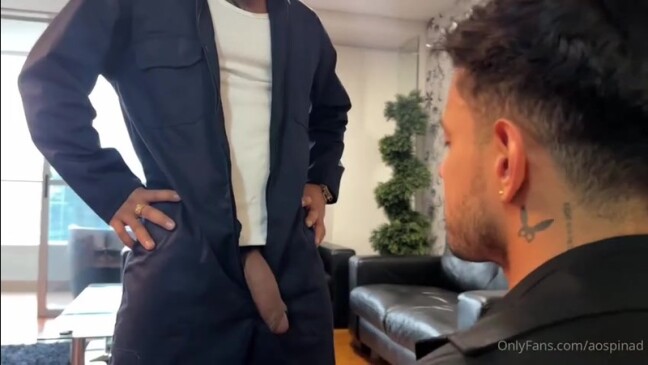 Getting Fucked By The Plumbers Big Dick Role Play – Alejo Ospina