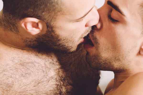 Roomies – Josh Milk & Johan J | Romantic Gay Sex